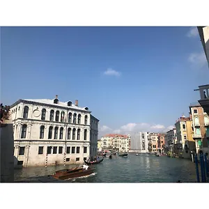 https://rialto-mercato-apartment-suite.hotelinveneto.com