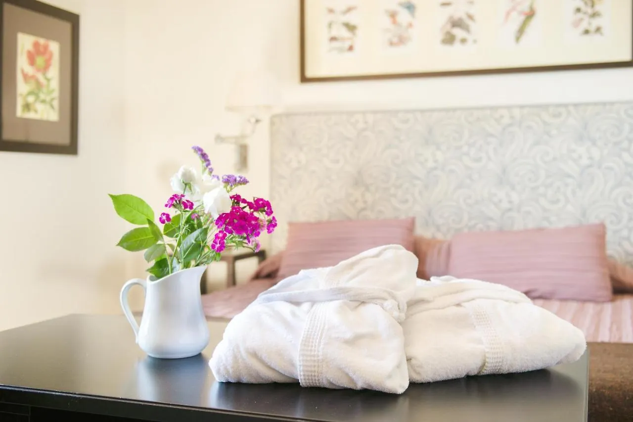 Si Montalcino Hotel 3*,