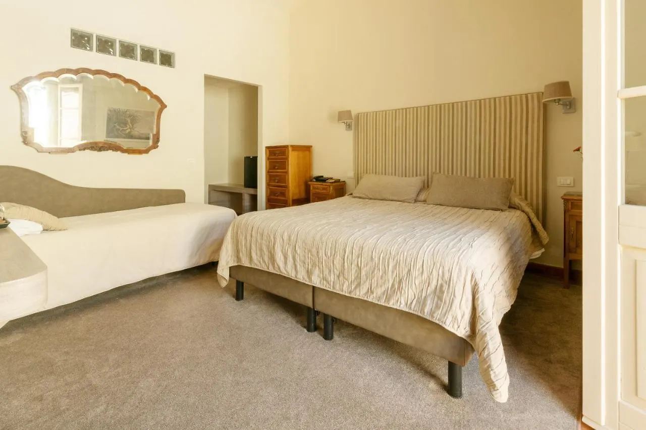 Si Montalcino Hotel 3*,